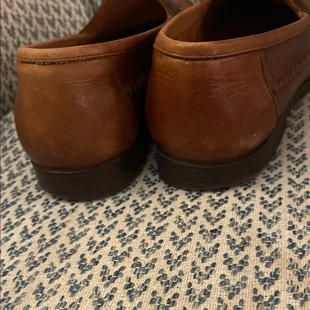 Giorgio Brutini Brown Leather Loafers with Tassels